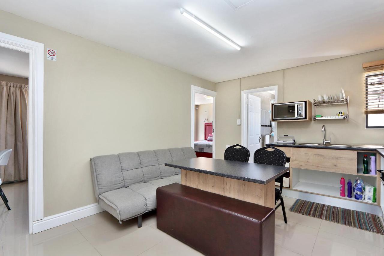 Camdene Guesthouse Кейптаун Екстериор снимка
